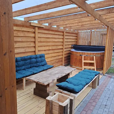 Holiday home Bobrowe Zacisze - Letniskowe Zarnowska