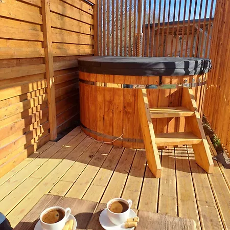 Bobrowe Zacisze - Letniskowe * Zarnowska