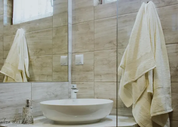 Bobrowe Zacisze - Letniskowe * Zarnowska