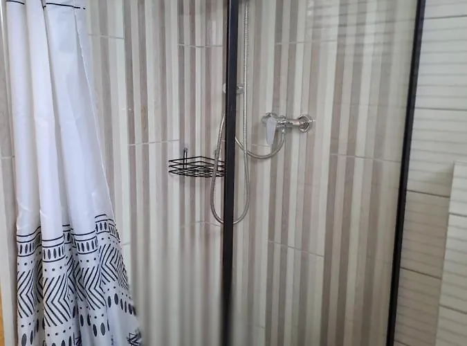 Bobrowe Zacisze - Letniskowe * Zarnowska