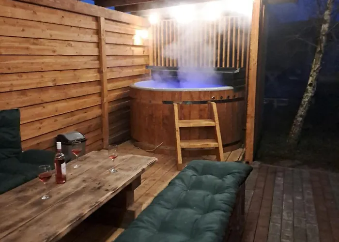 Bobrowe Zacisze - Letniskowe * Zarnowska